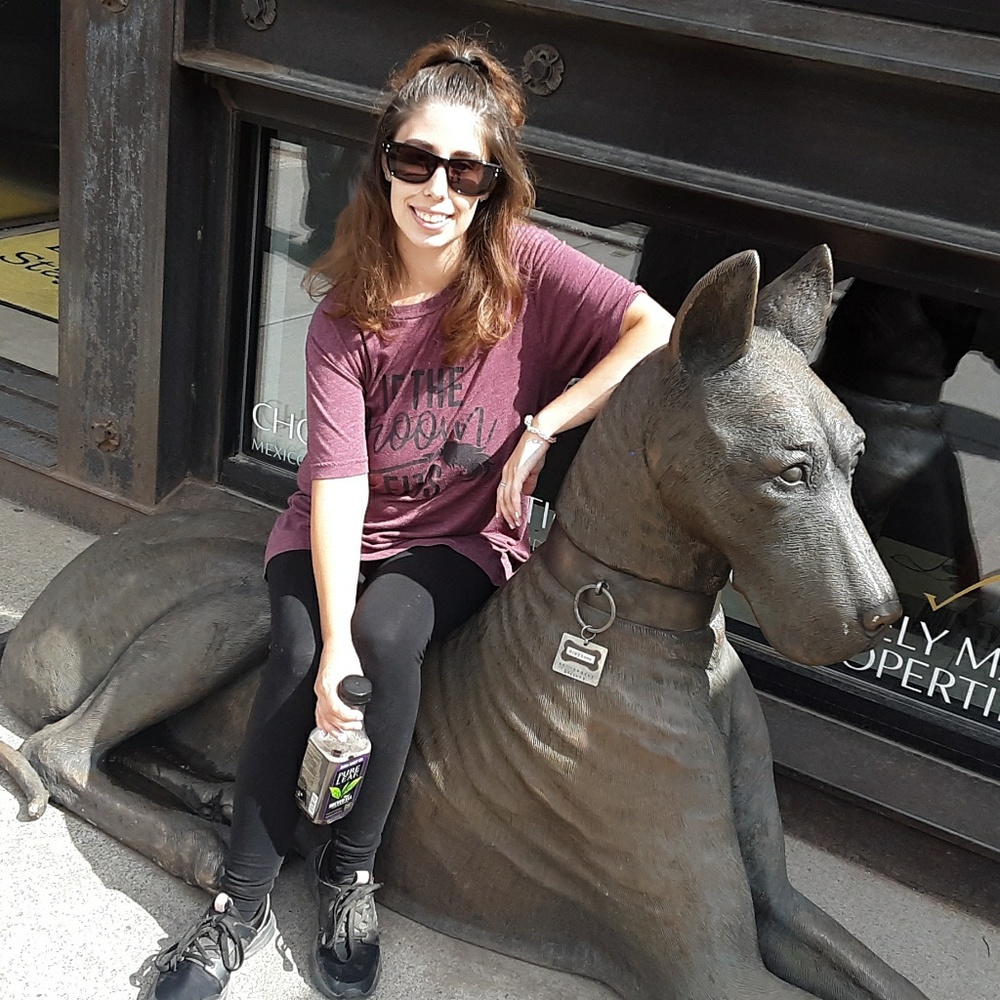 Meet your Posher, Savanna
